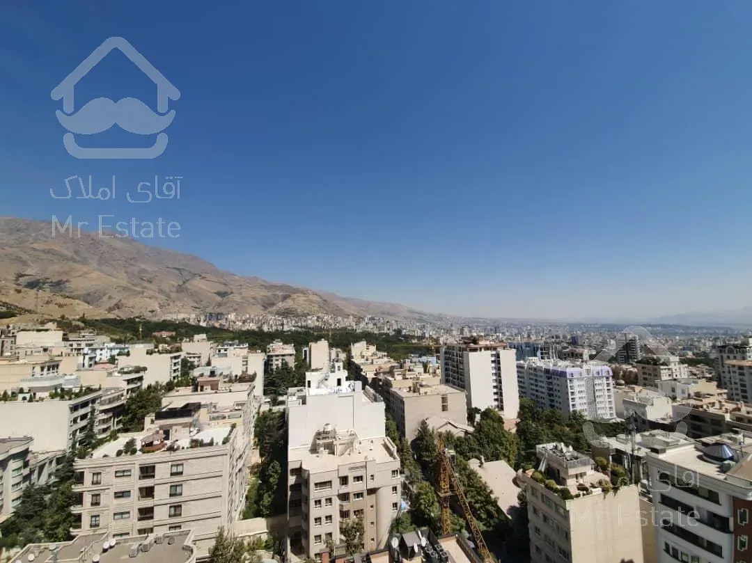 فروش آپارتمان300متر مشرف به باغ