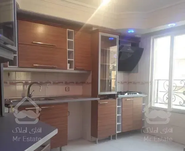 فروش آپارتمان ۱۳۰ متری سه خواب تک واحدی(عظیمیه)