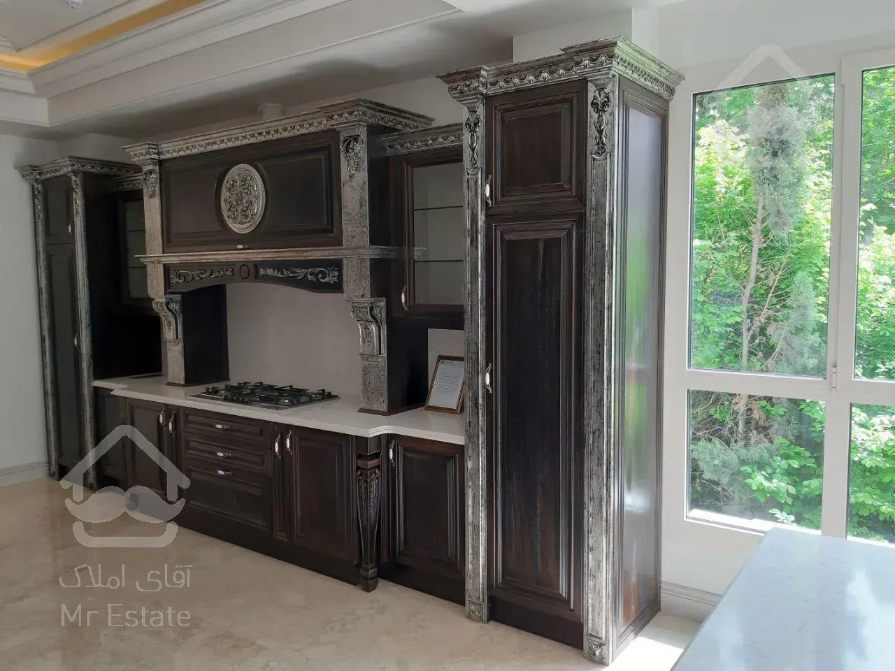 خرید آپارتمان 260 متری فرمانیه