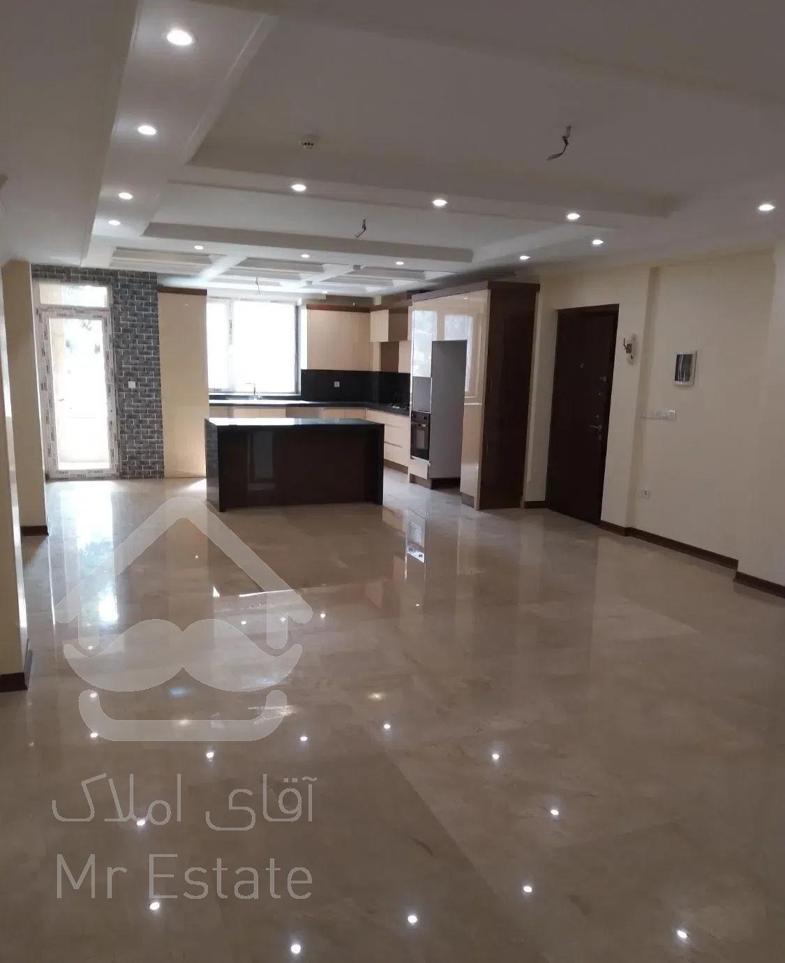 140 متر سه خوابه فول دو پارکینگ فلکه اول