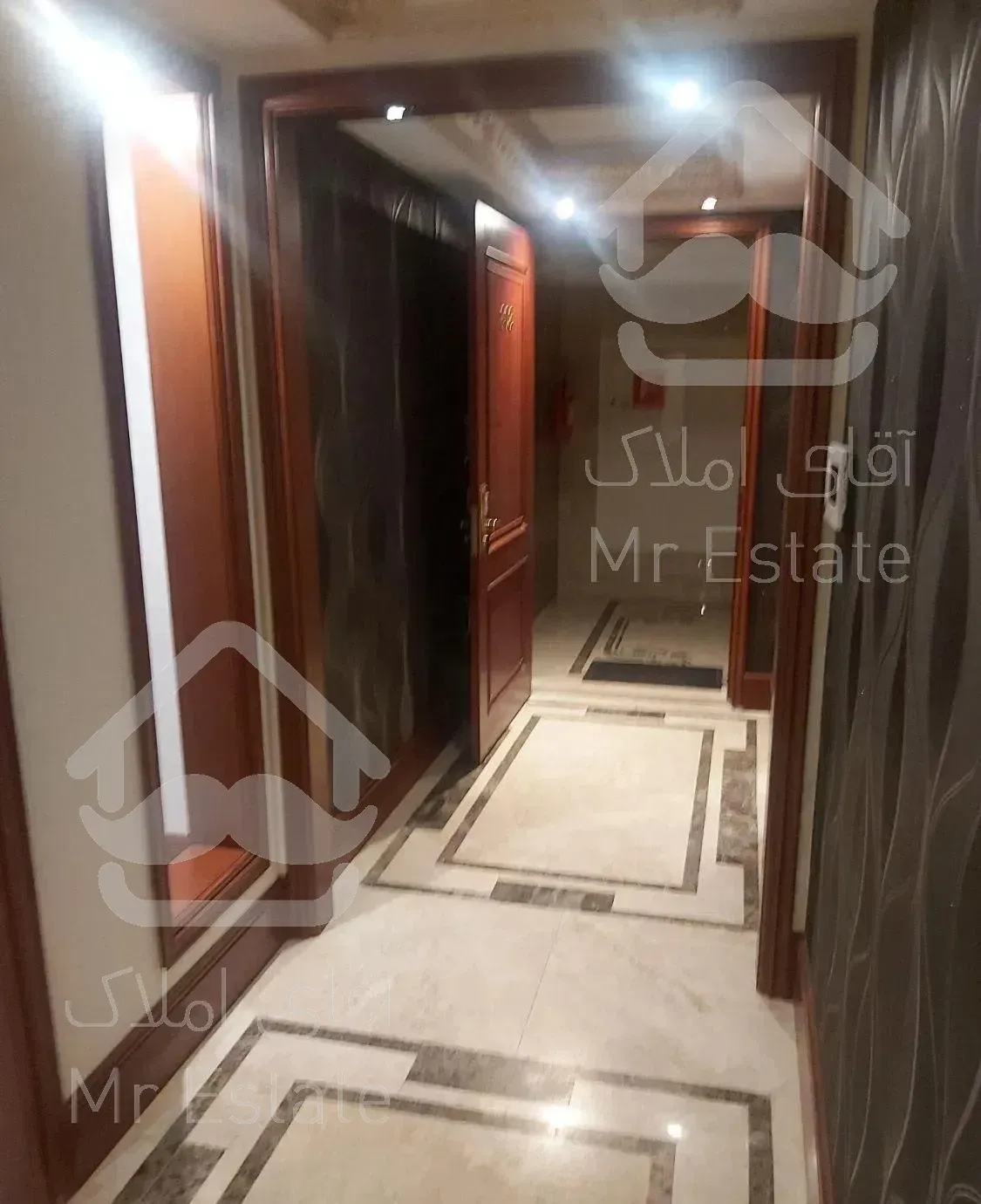 برج باغ ۲۱۰ متر ۳خواب فول مشاعات نوساز نیاوران