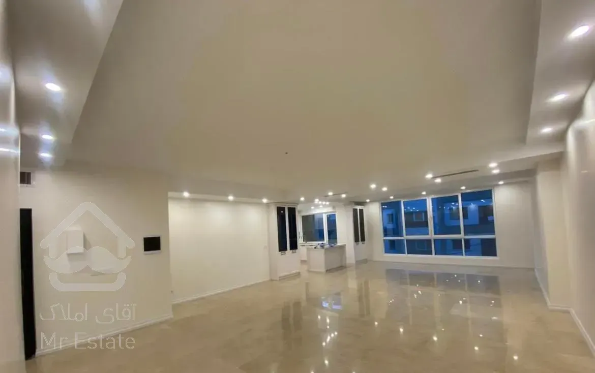 ۱۷۰ متر ۳خواب نوساز(تاپ لوکیشن زوج)