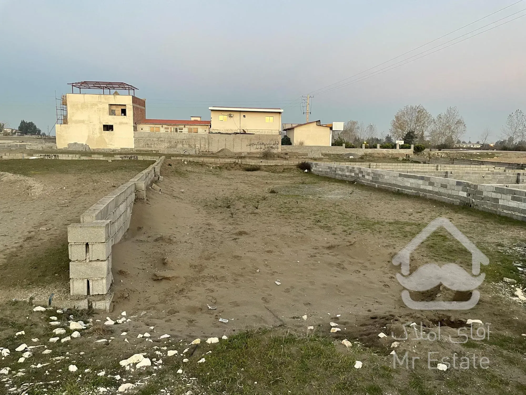 زمین ۱۵۰متری داخل بافت ساری