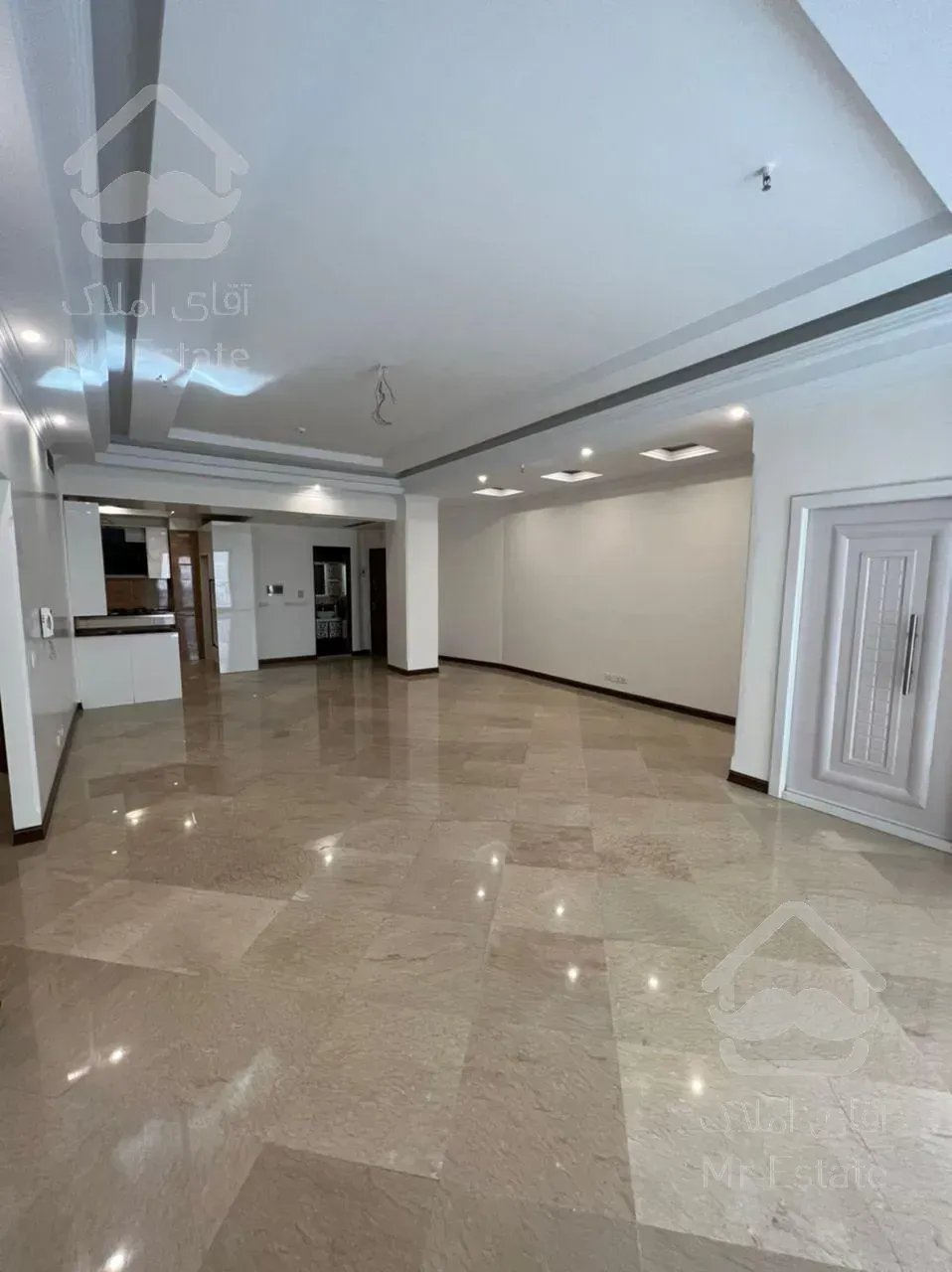 دو واحد مسکونی کلید نخورده نوساز واقع در نفت شمالی