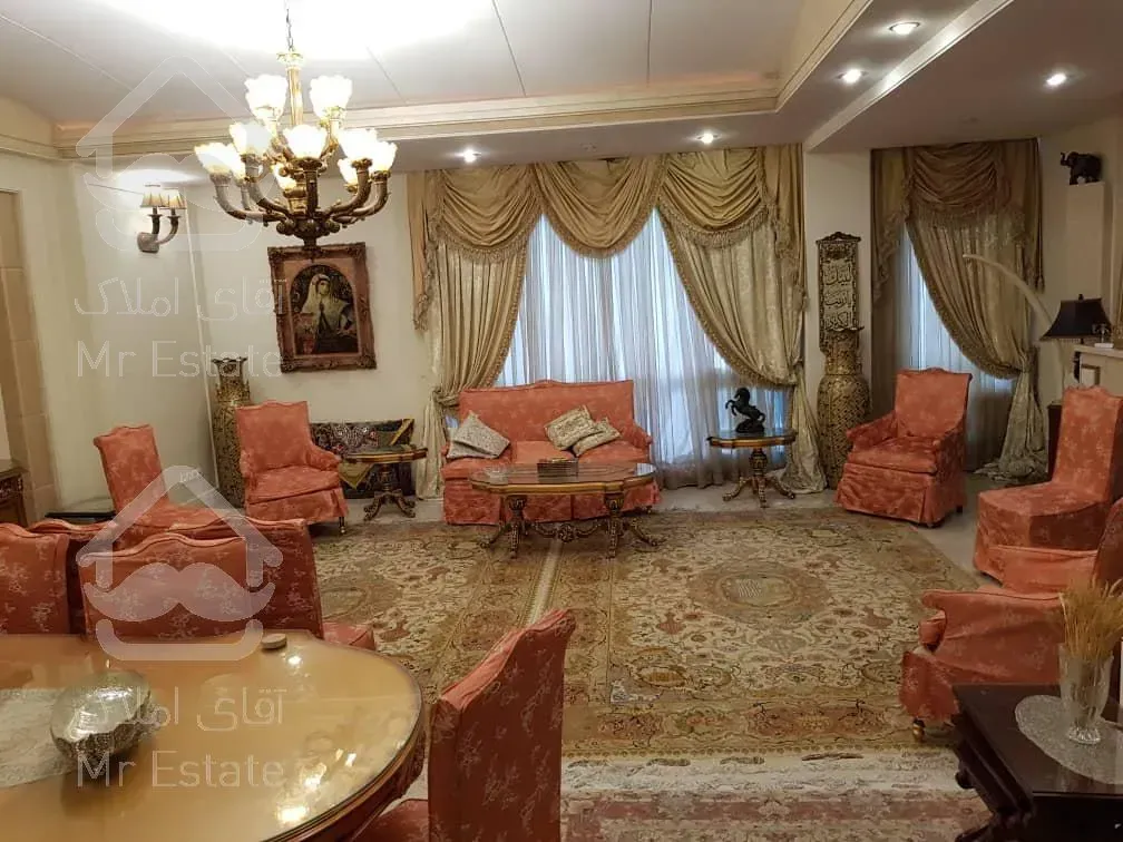 رهن و اجاره آپارتمان ۲۰۰ متری ۳ خوابه در نیاوران