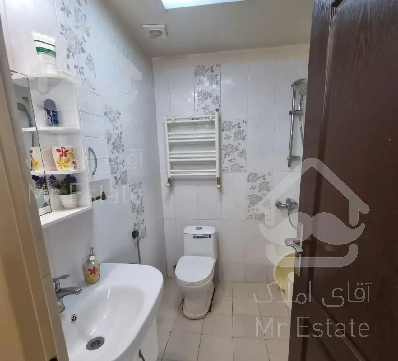 102 متر 2 خوابه فول امکانات امیر اتابک