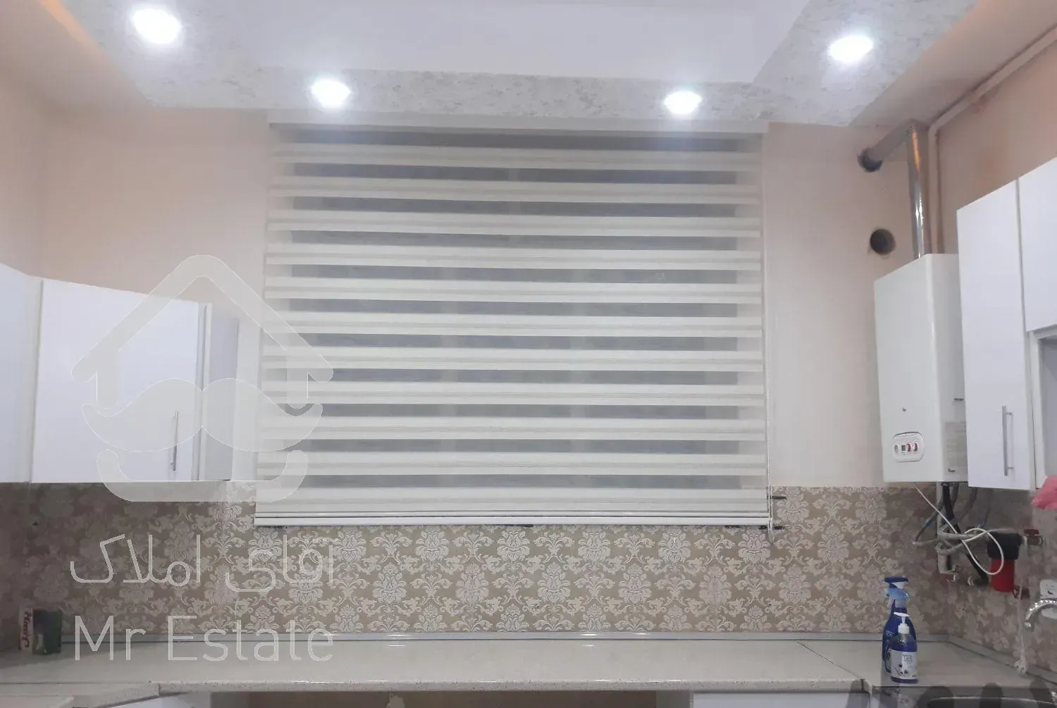 نصب پرده  نصاب پرده نصب کتیبه  دوخت پرده