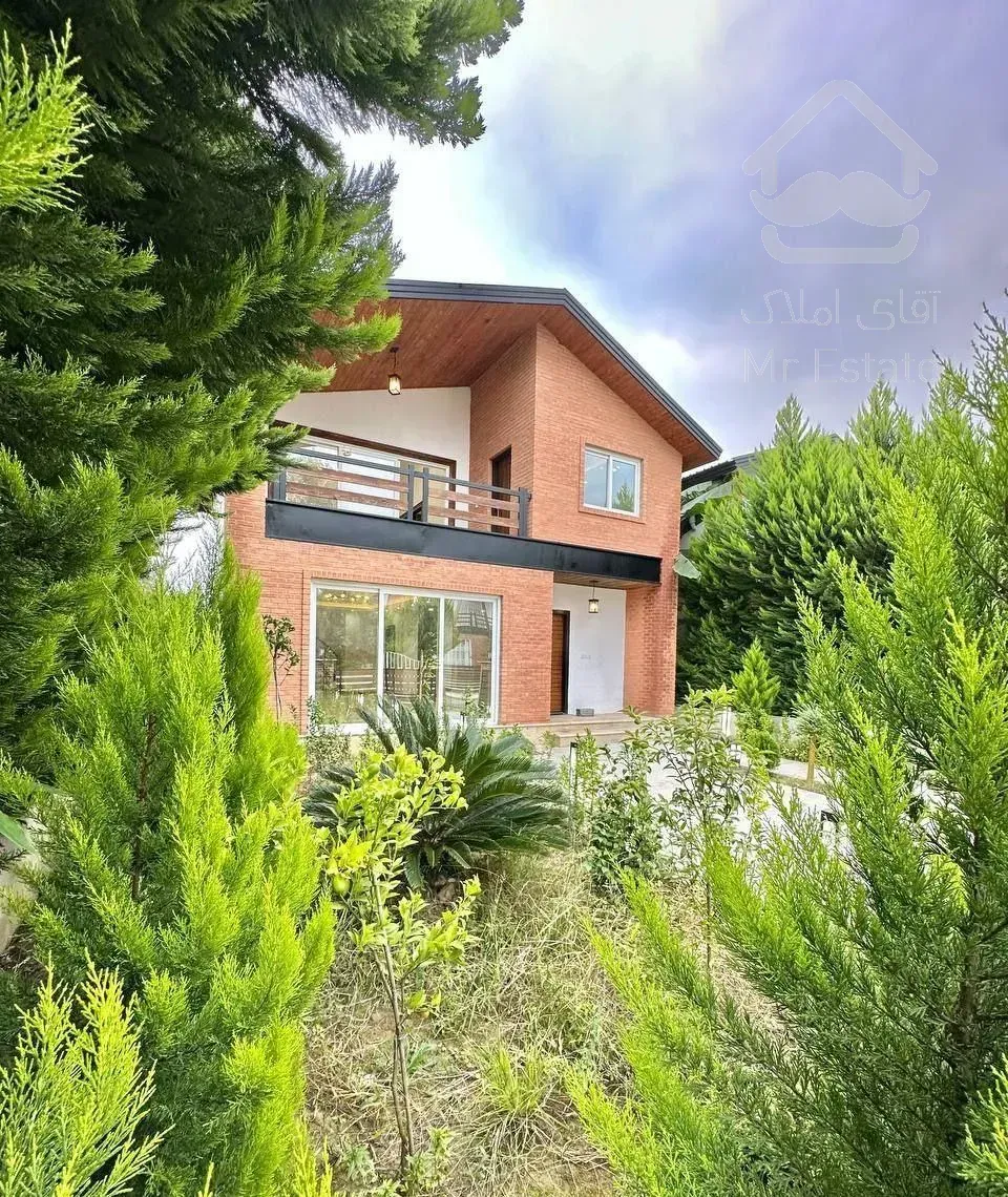 باغ ویلا خوش نشین۳۰۰زمین/۱۸۵بنا/۳خوابه/باسنددرشهرک