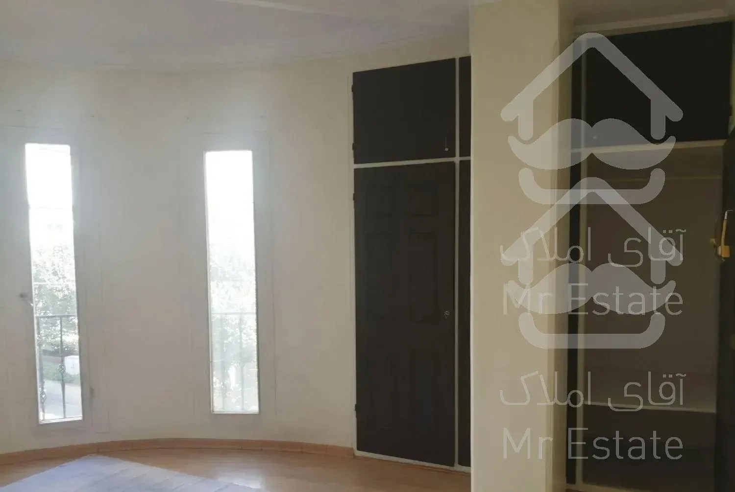 ۱۳۰متری/پاسداران اسلامی/لوکیشن