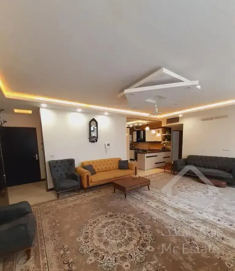 آپارتمان طبقه دو 93 متری