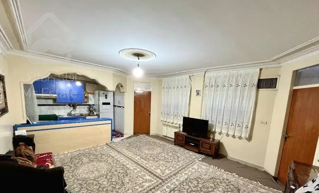 ۶۸ متر دوخواب فول همکف نزدیک مترو