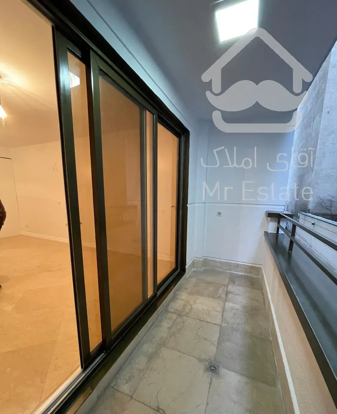 اپارتمان ١٠٥ متر ٢ خوابه پاسداران