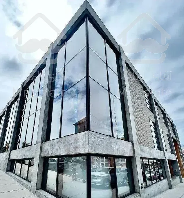 اجاره 400 متر تجاری ، 'چشمِ' اندرزگو