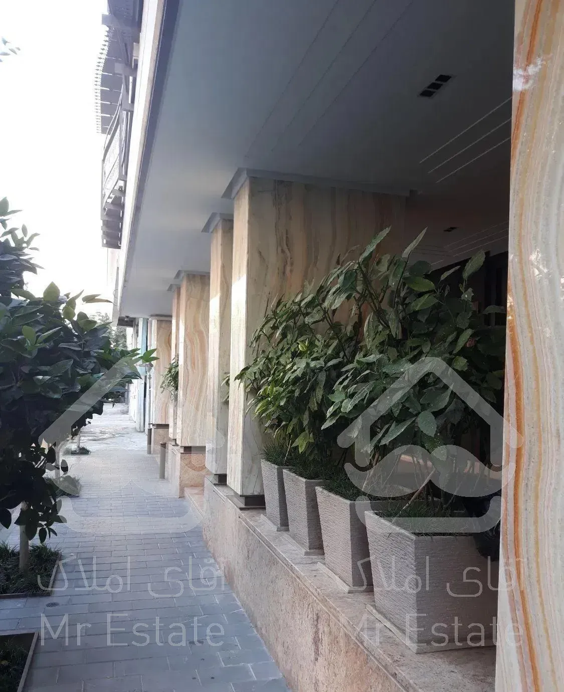 ولی عصر پارک وی ۱۲۰متر فول امکانات