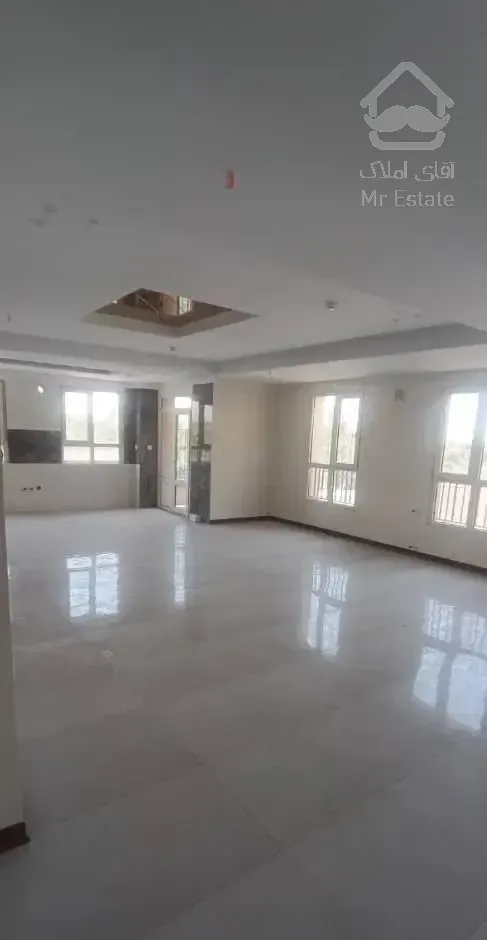 آپارتمان۱۲۸متر۳خواب/تکواحدی/فول امکانات/نوساز/طرشت