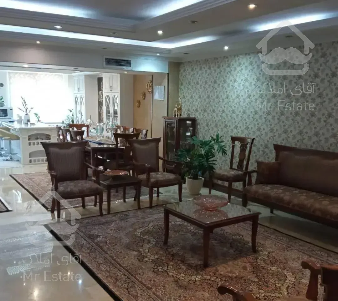 ۱۳۰متری/برند (ویو کل تهران)