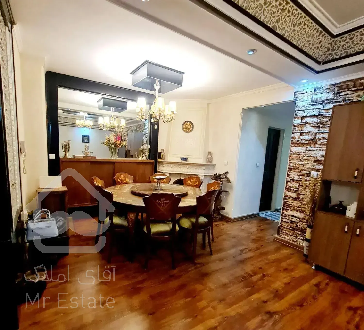 ۱۳۰ متر تک واحدی روبه آفتاب