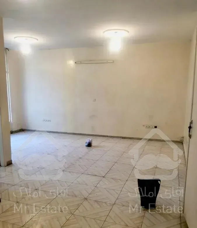 قدرالسهم دار/ طبقه اول ، دوخواب ، تهران نو