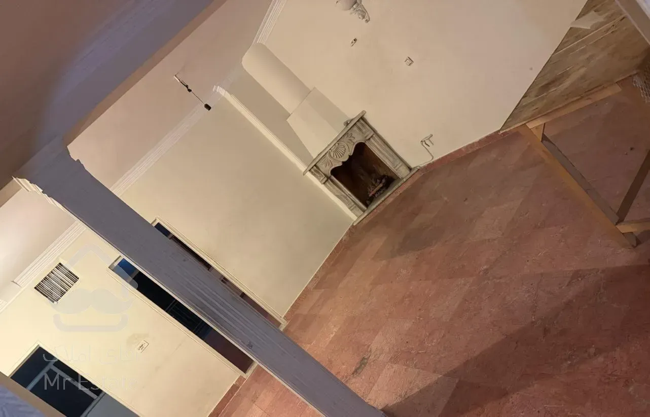 اجاره آپارتمان ۱۰۰ متری ۲ خوابه در میدان انقلاب