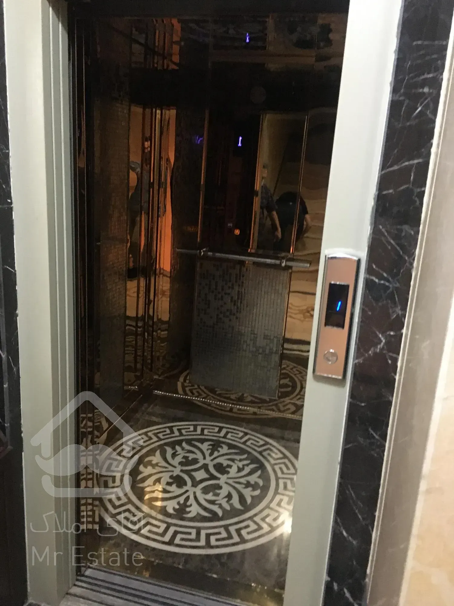 ۹۰ متر دو خواب ۲ ساله ۱۰ واحدی بدون مشابه