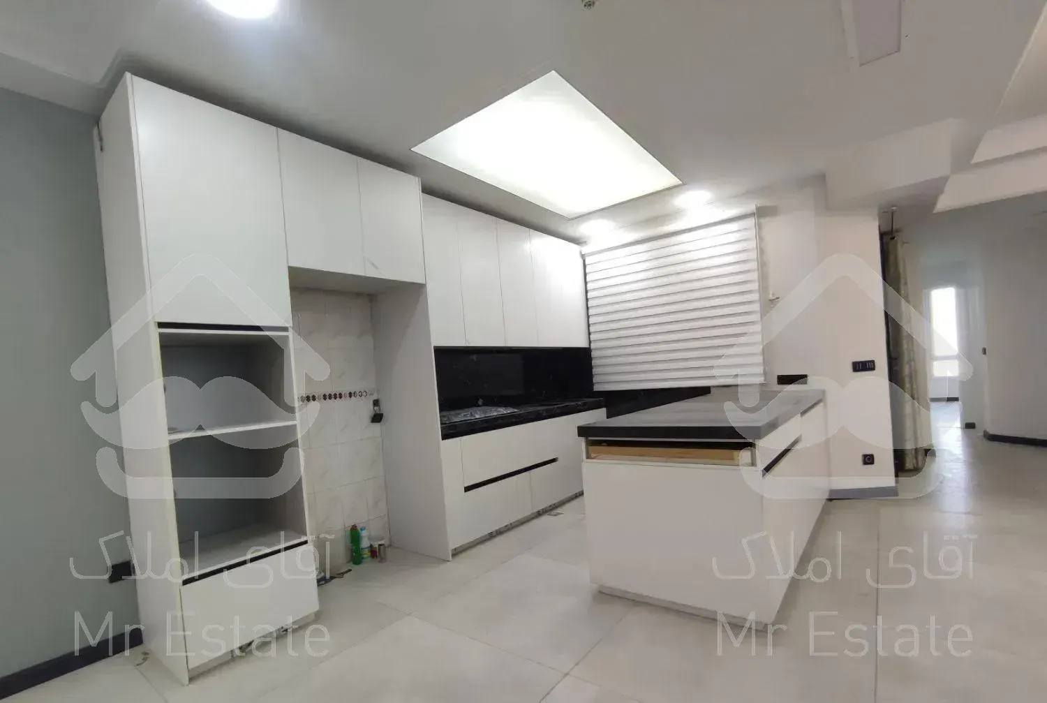 پایین ولنجک ۱۱۵ متر تاپ لوکیشن