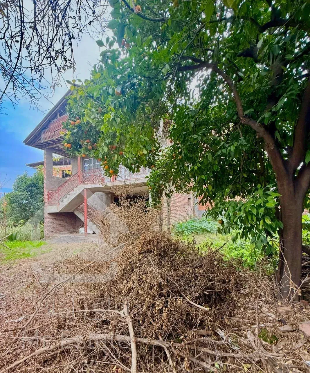 خانه روستایی۵۰۰متری/بازسازی لازم/مناسب سرمایه گزار