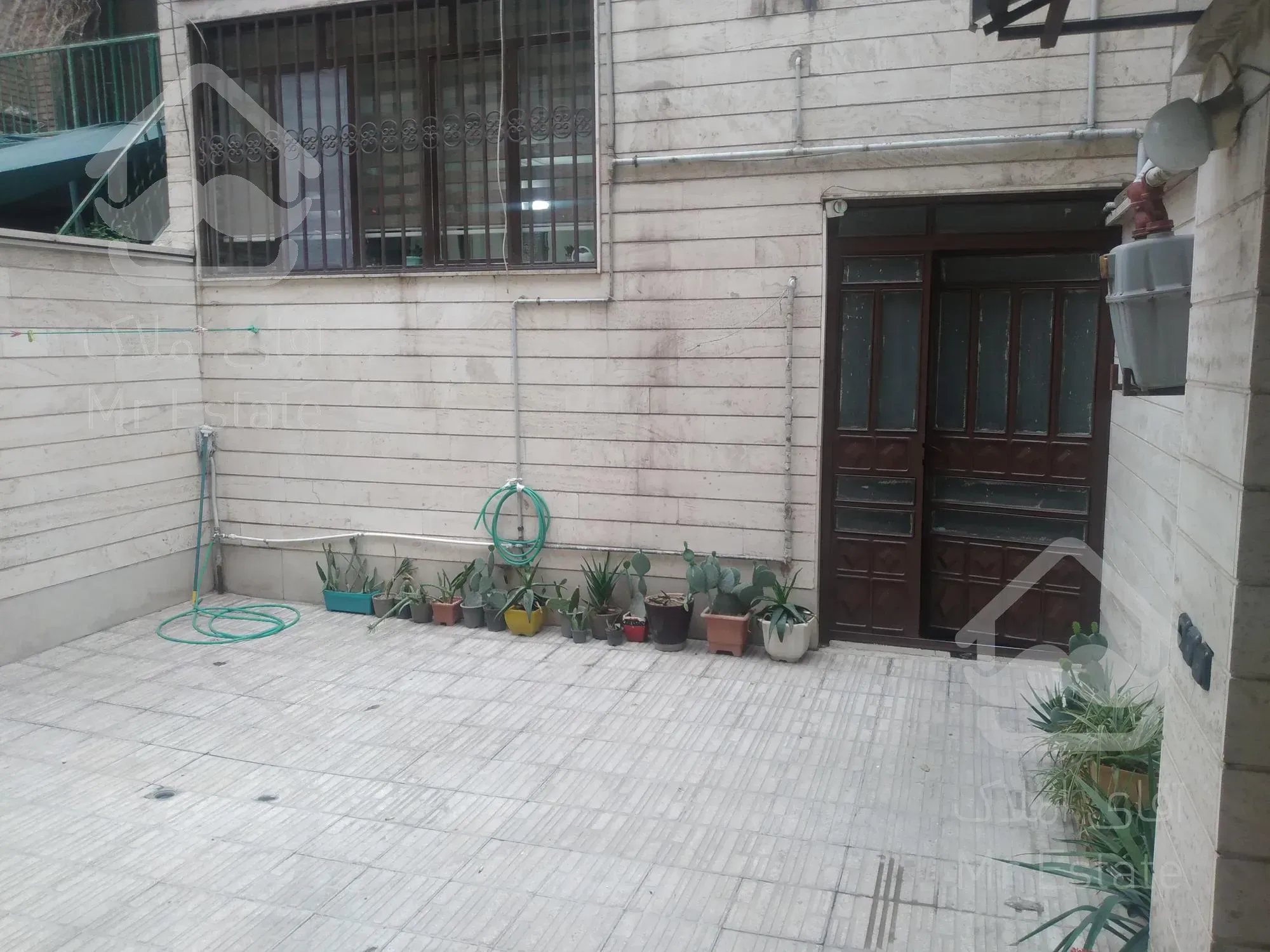 فروش آپارتمان ۶۸ متری ۲ خواب طبقه سوم تک واحدی رودکی آزادی