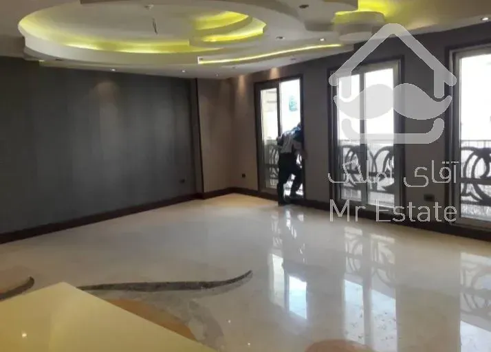 آپارتمان ۱۸۵ متر نیاوران