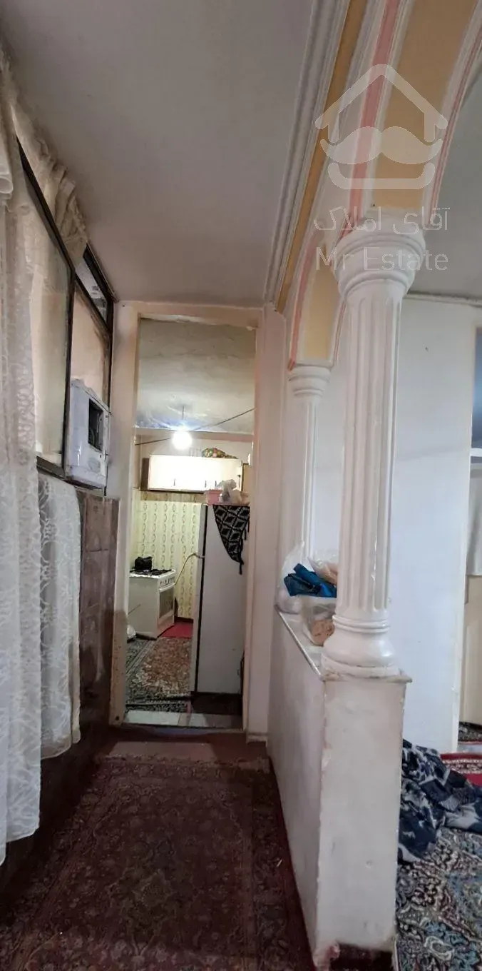 100 متر سوئیت در اختیار  میدان ابک گلابدره