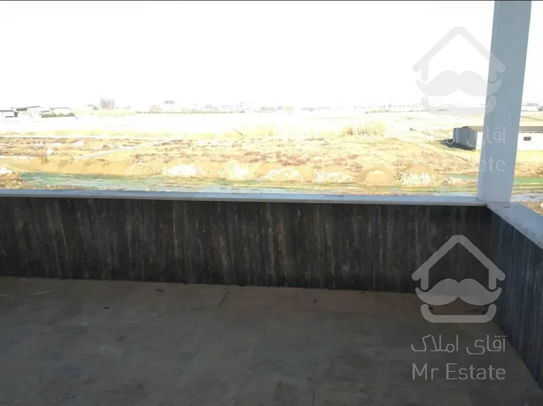 ویلا 300متری،دوبلکس شهرکی با نگهبانی 24ساعته