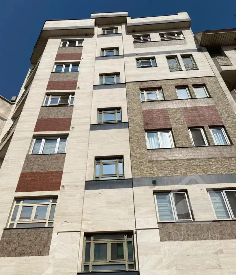 فروش و معاوضه دو‌خواب/فول/ لوکیشن بسیار خوب