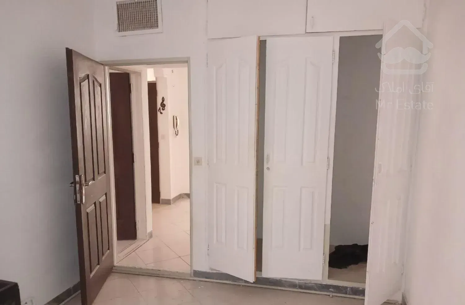 فروش آپارتمان ۶۰ متری ۲ خوابه طبقه ۱