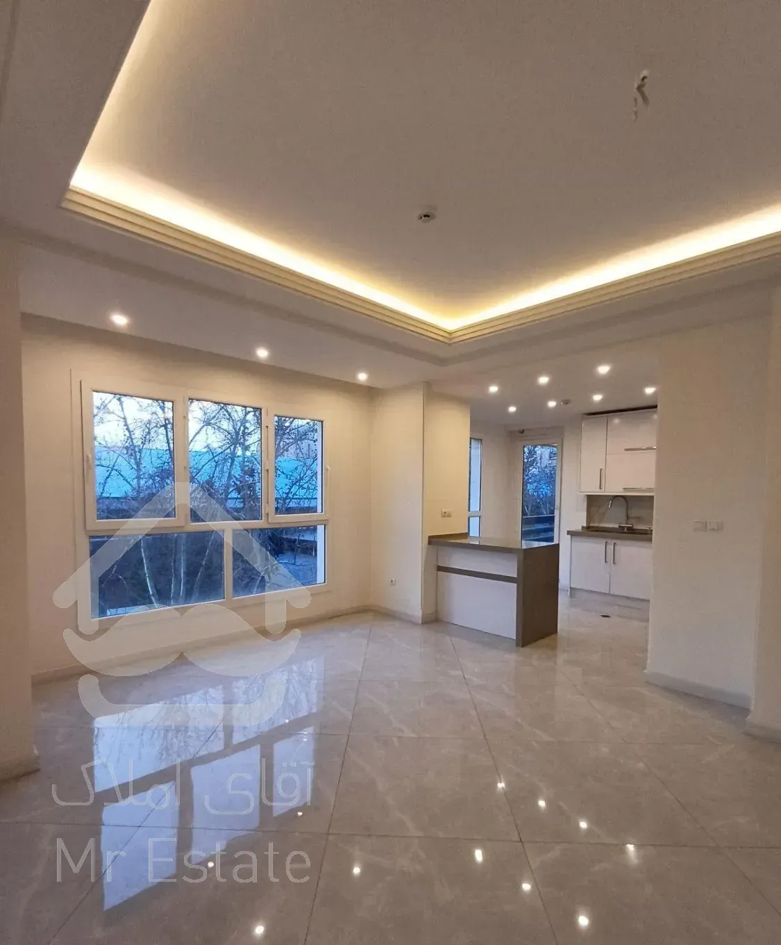 فروش آپارتمان ۱۱۰ متری ۲ خوابه در ظفر