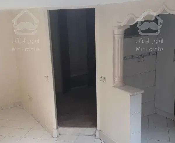 فرمانیه غربی جاره ۴۰ متری یک خابه آفتاب گیر اوپن