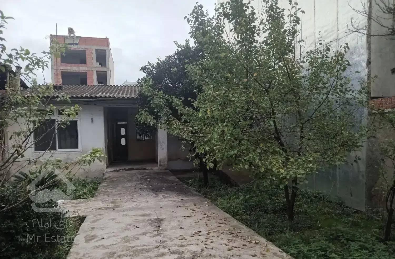 رهن و اجاره خانه ویلایی مستقل در بهترین نقطه شهر