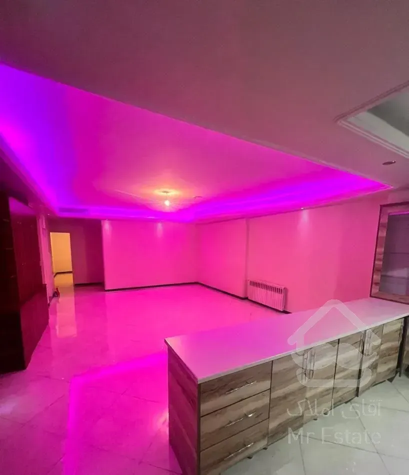 شهرارا ۱۳۰ متر فول امکانات