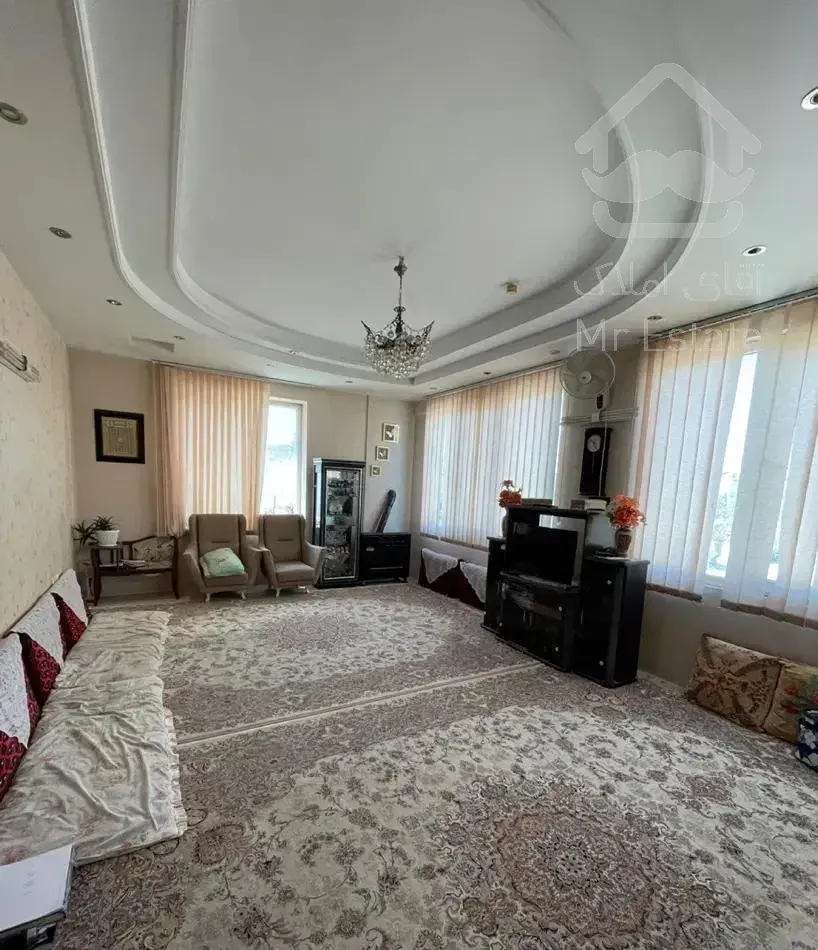 ۱۰۰متردونبش/غرق نور/صارمی(حافظ)