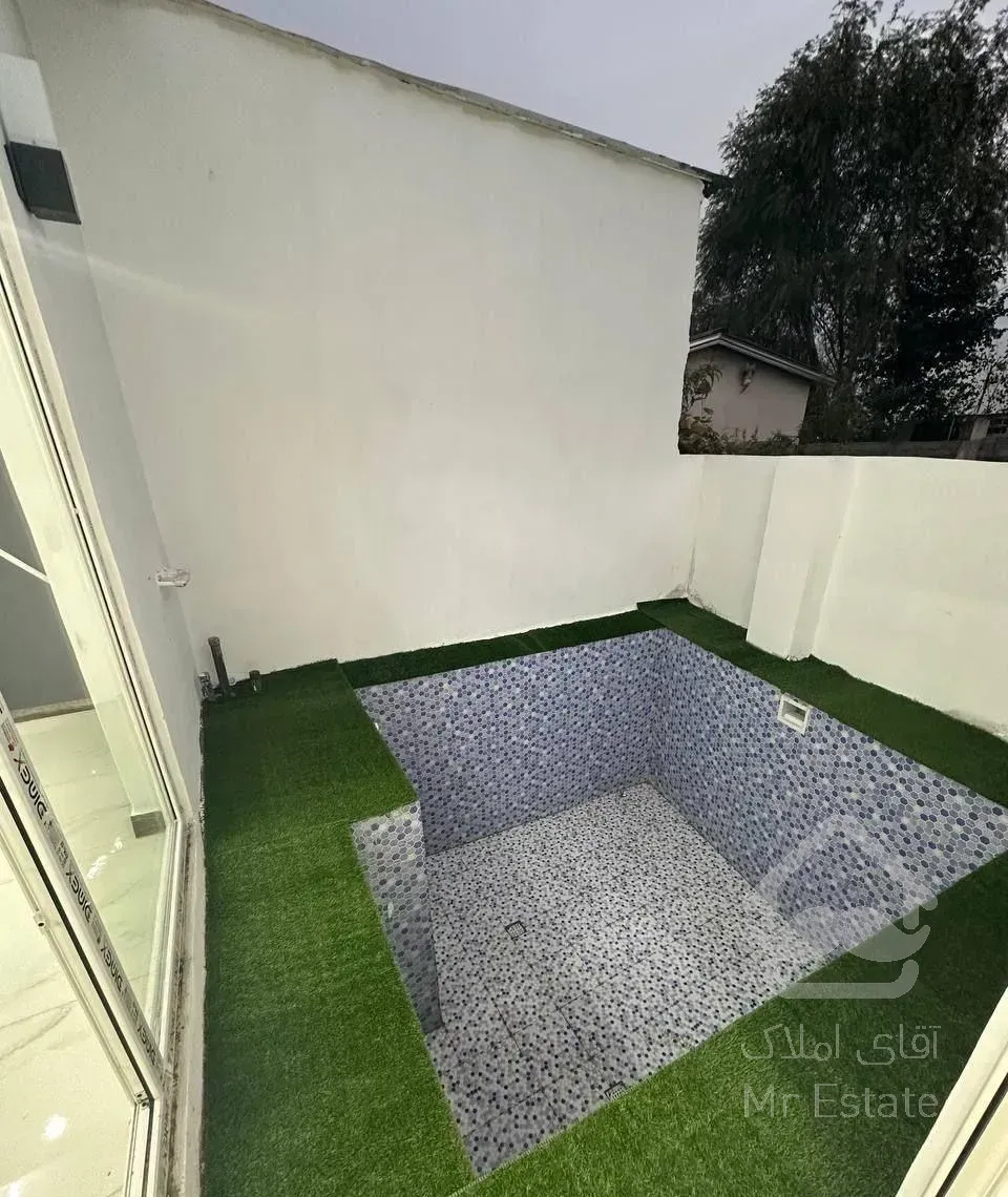 فلت/نمامدرن/استخرسرپوشیده