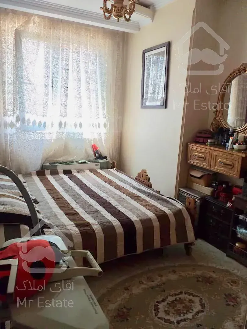 ۸۵متر آپارتمان واقع در صادقیه ( کاشانی)