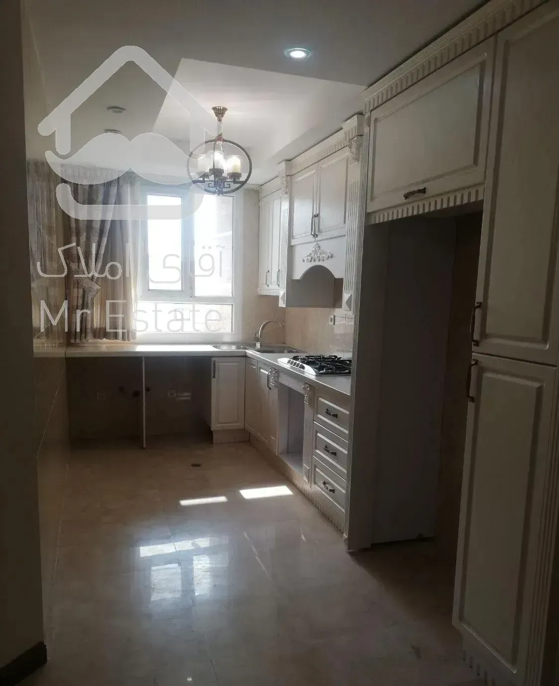 فروش۹۰متر 2خواب مرزداران خیابان عباسی