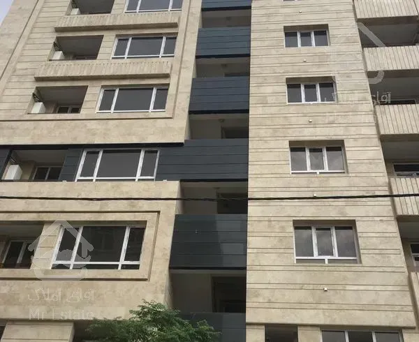 ۱۰۴متر ۲خ نوساز ،تاپ منطقه