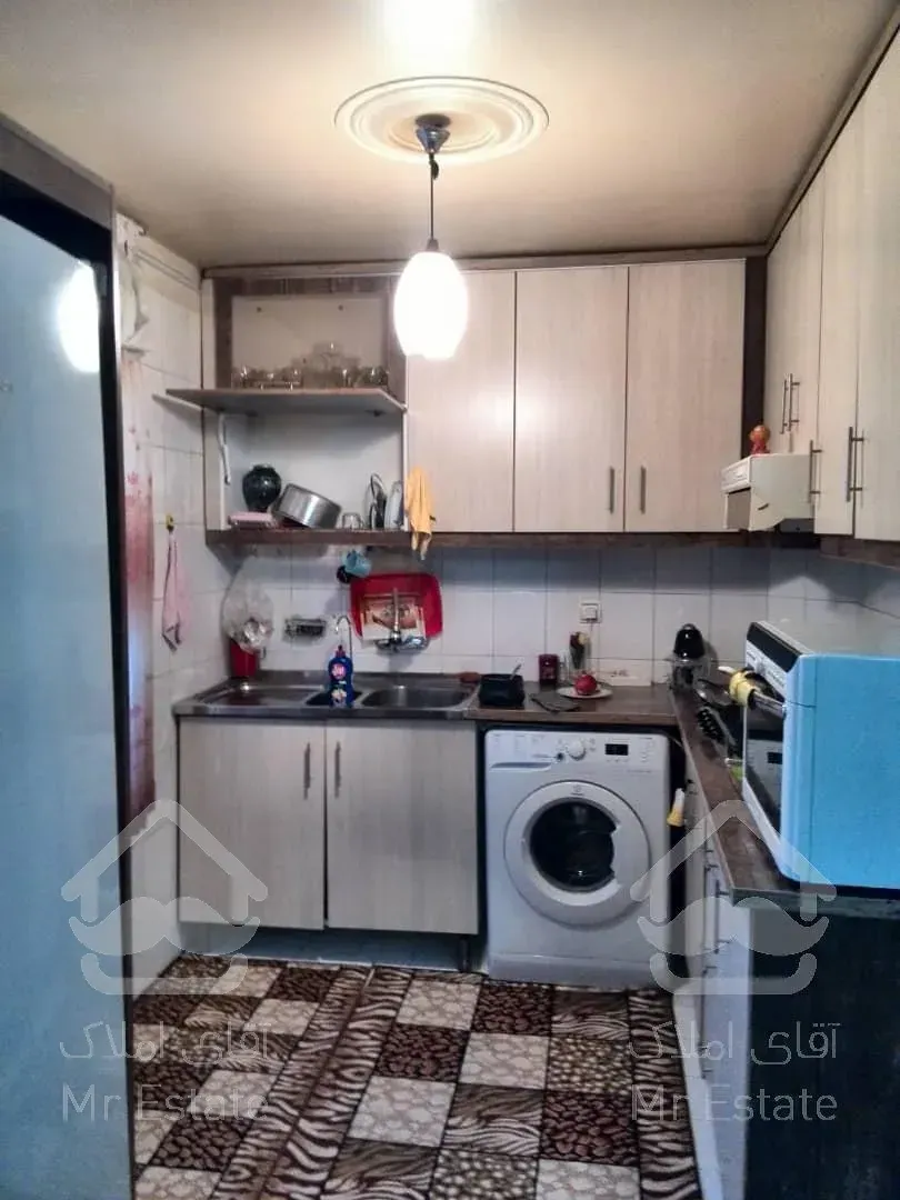 فروش آپارتمان ۴۷ متری طبقه اول با حیاط در بریانک