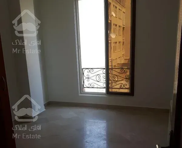 ۱۲۰متر ۳خوابه تخلیه