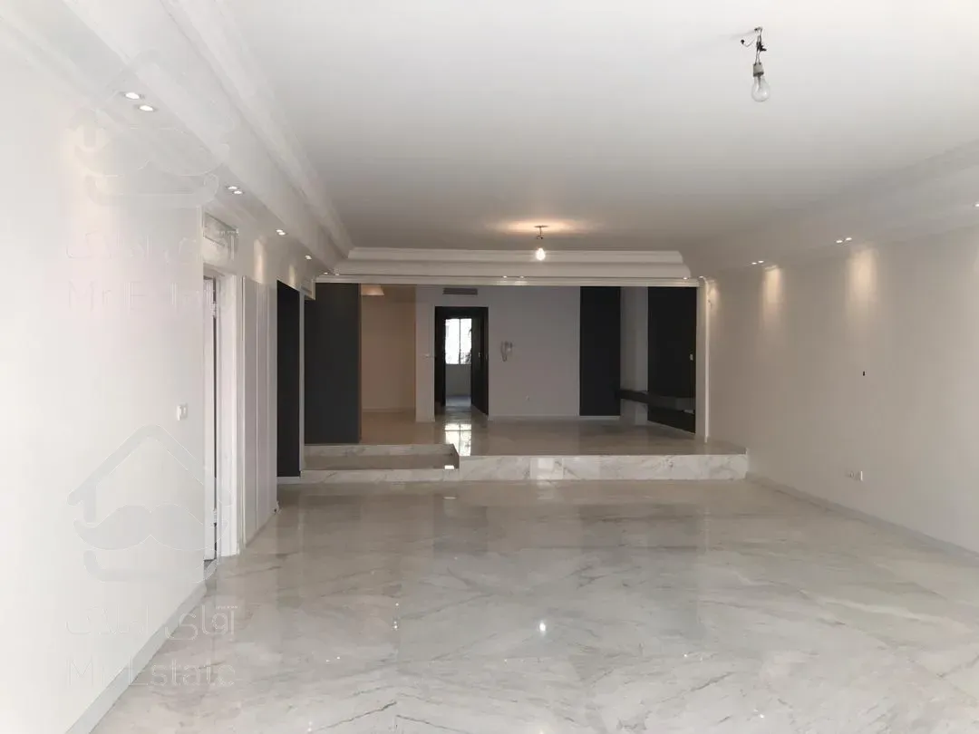 خرید آپارتمان ۲۴۱ متر نوساز سپند