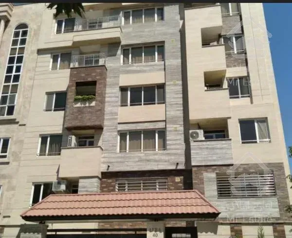 آپارتمان ۱۳۵ متری سه خوابه فاز ۵ مهرشهر