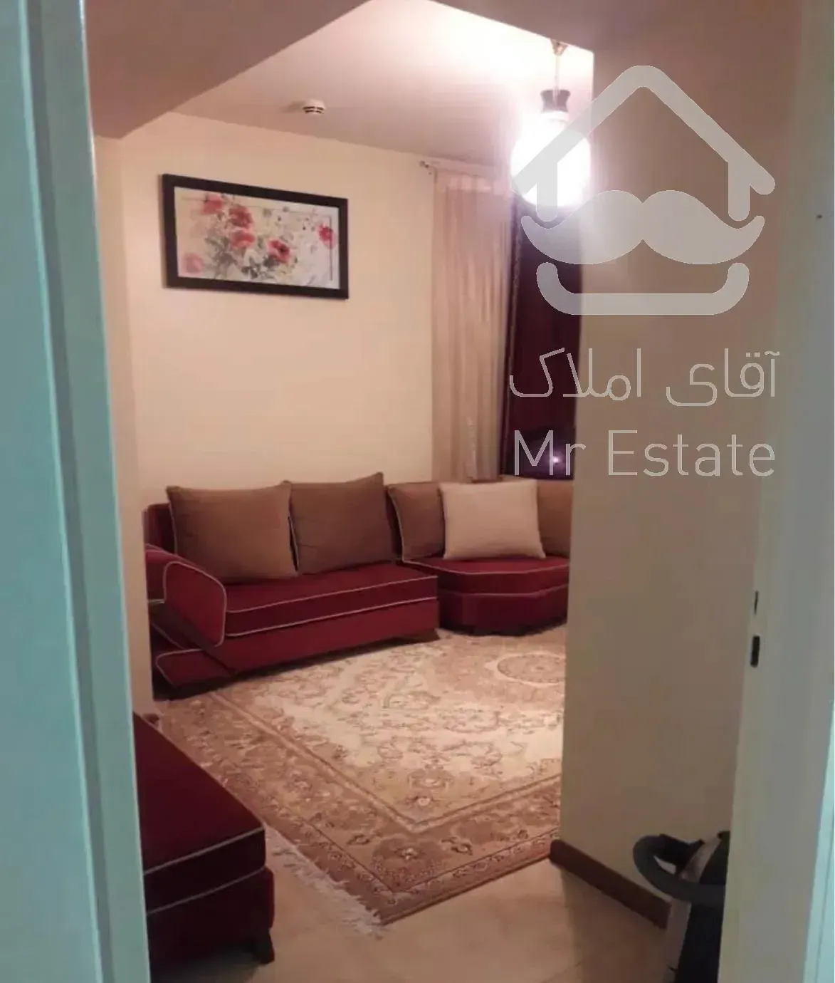 دریاچه چیتگر ۱۳۰متر ۳خواب  تمیز