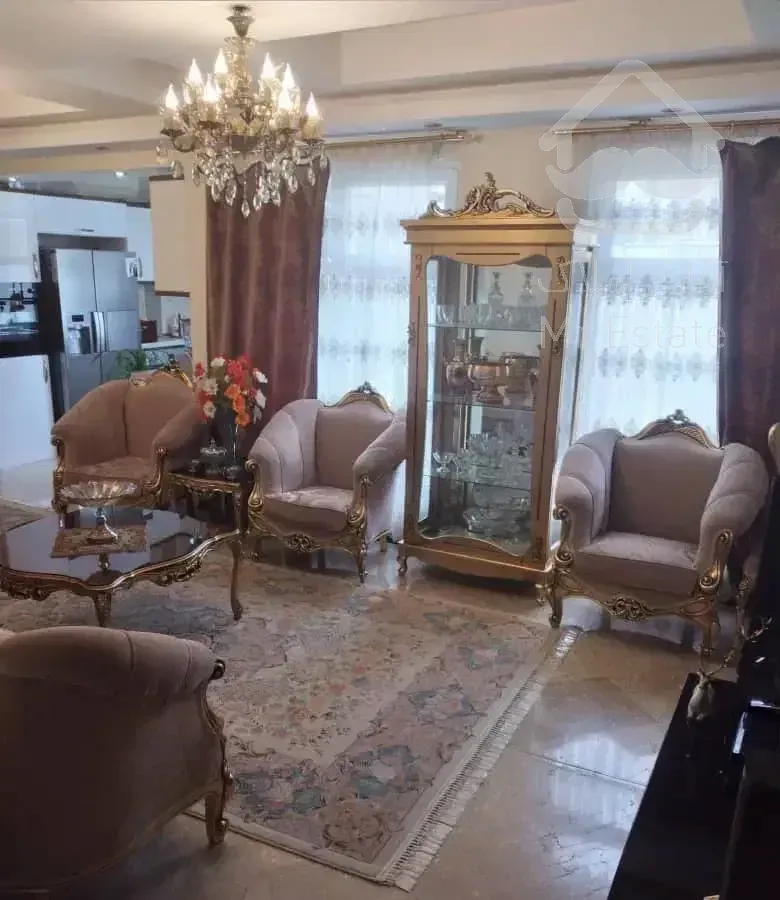 آپارتمان ۷۰ متری صادقیه