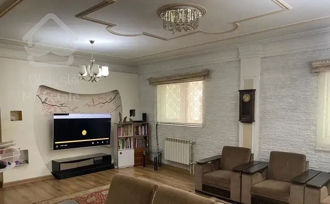 آپارتمان ۹۰ متری طبقه اول تک واحدی  فرهنگیان