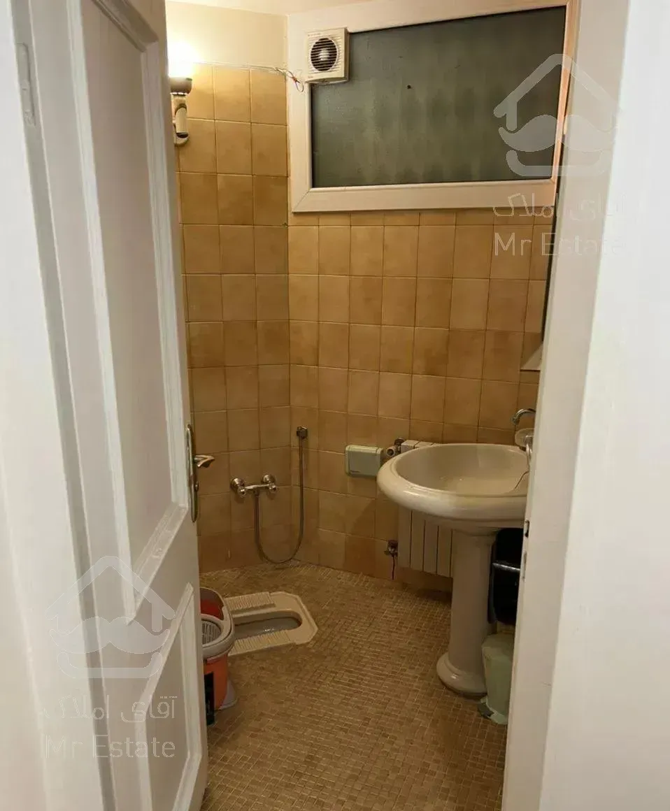 100متر ظفر - نفت