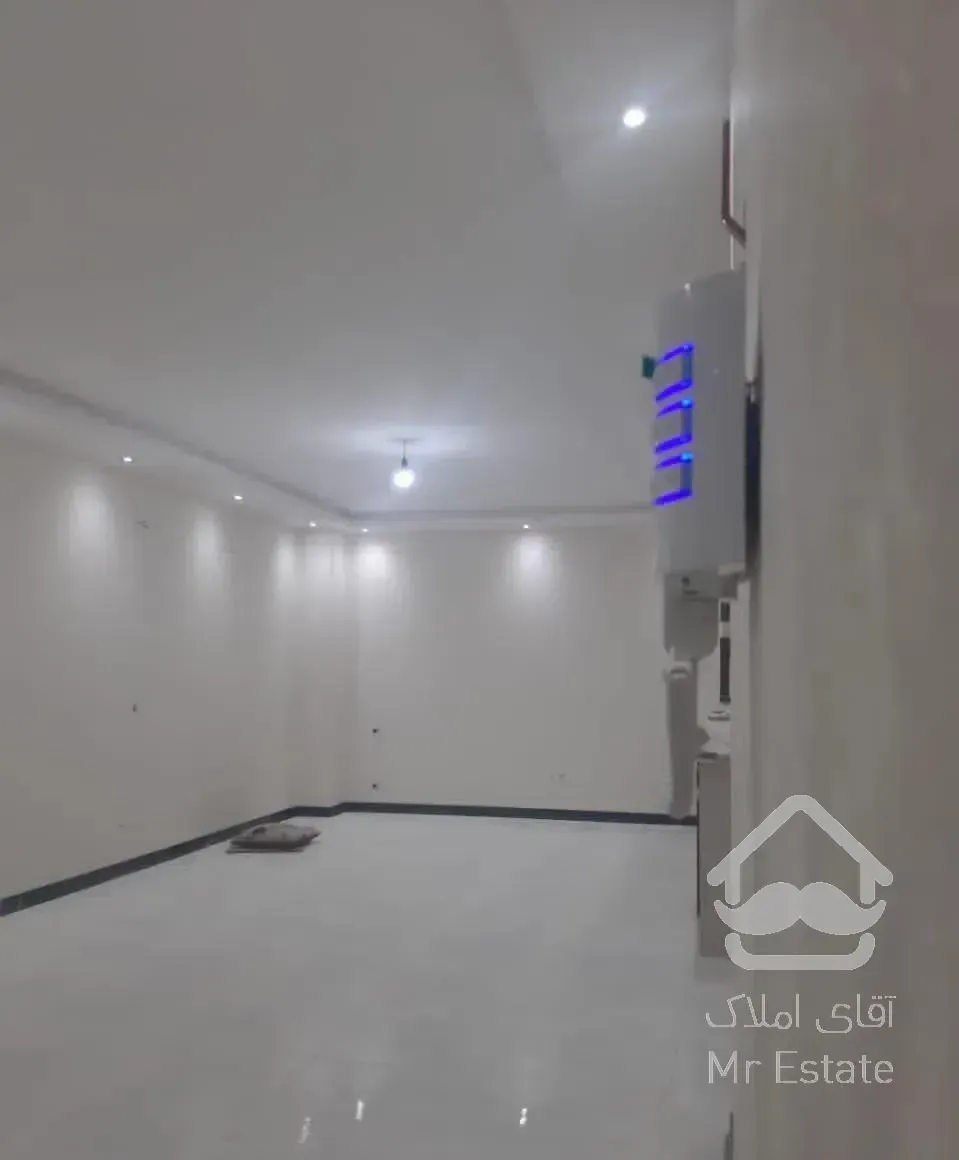 آپارتمان، ۱۱۰ متر  دوخوابه،همکف،سیمرغ